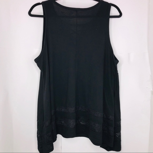 Wonder Woman | Black Lace Tank Top - Picture 2 of 4